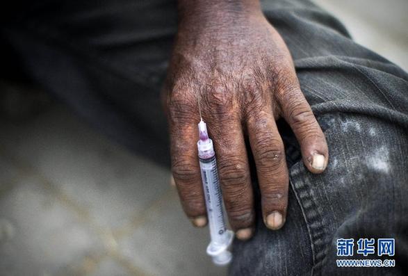 世界艾滋病日：關“艾”，從擁抱開始