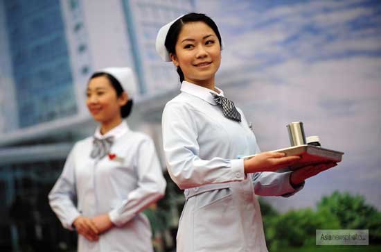 重慶主城多家醫(yī)院護(hù)士服“大變身”