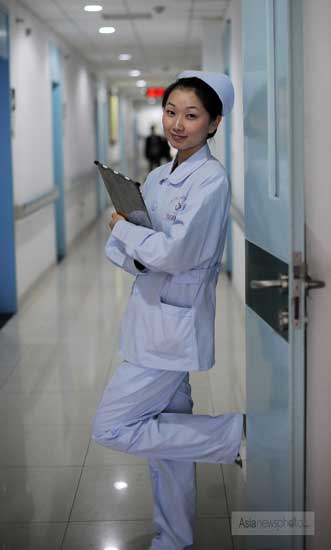 重慶主城多家醫院護士服“大變身”