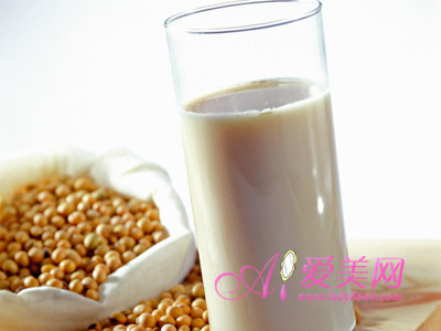 夏天吃什么對皮膚好？推薦10款養顏食品