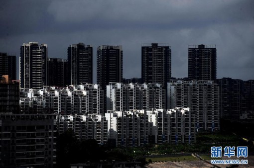 中國樓市現(xiàn)回暖跡象 調(diào)控下房價上漲空間有限