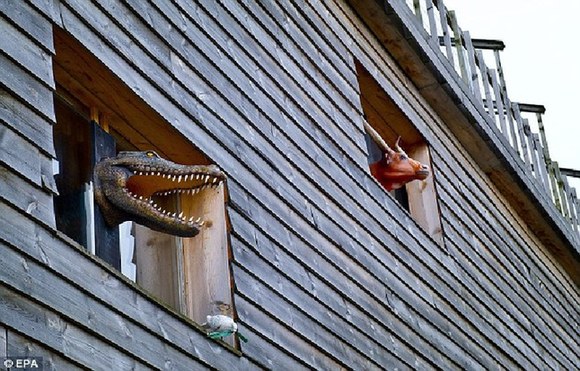 荷蘭男子造現實版“諾亞方舟”