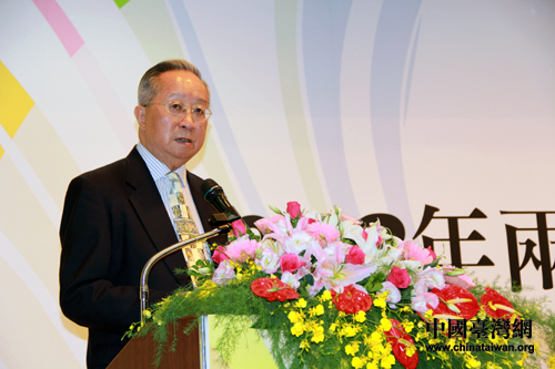 高新民:冀兩岸互聯網業界肩負共同發展的責任