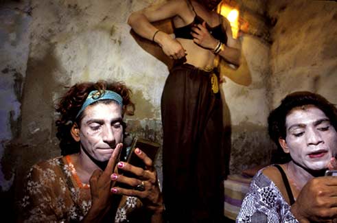 揭秘印度閹人的真實(shí)生活！