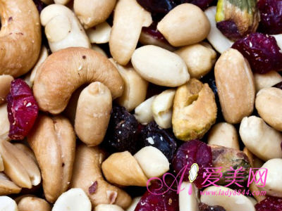 養(yǎng)生：食物抗擊疲勞 擊退上班綜合癥