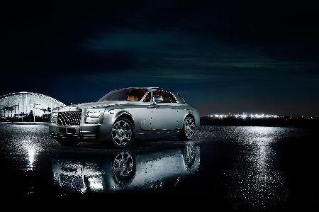 勞斯萊斯發布幻影雙門轎跑飛行家典藏版車型