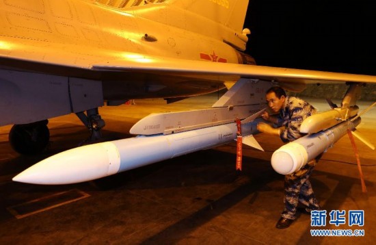 駐滇航空兵三代戰機夜間緊急出擊