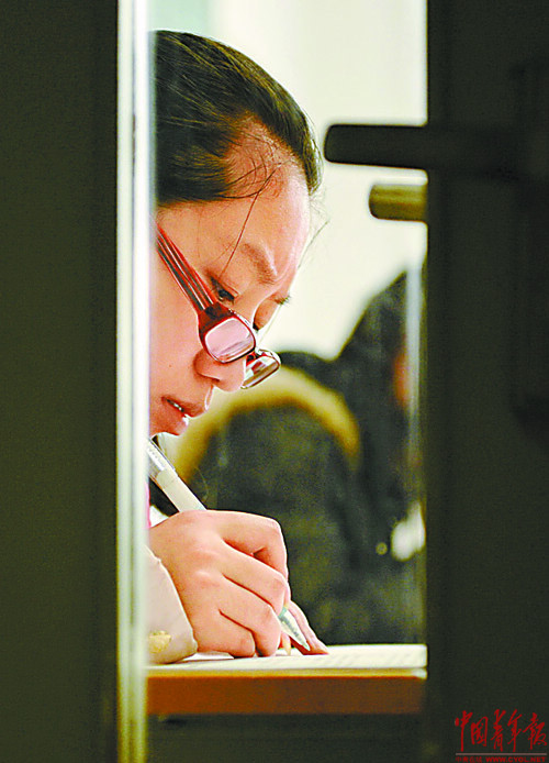 “國(guó)考”圍城：一個(gè)碩士女生的國(guó)考之路（組圖）