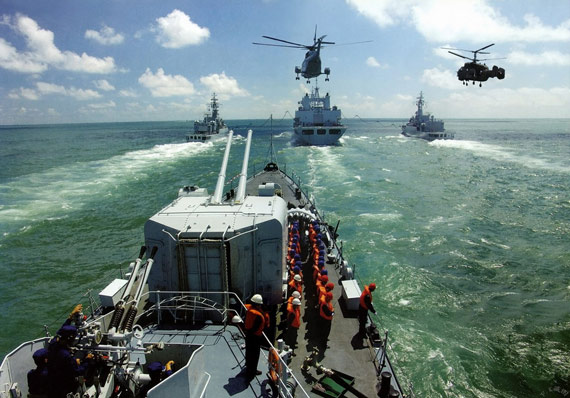 中國戰艦疑遭不明潛艇偵查 反潛直升機緊急起飛