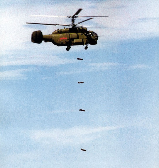 中國戰(zhàn)艦疑遭不明潛艇偵查 反潛直升機緊急起飛