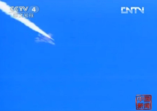 實拍：中國空軍殲11戰(zhàn)機對抗空戰(zhàn)(組圖)