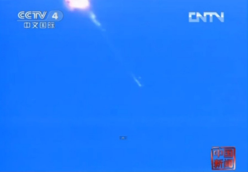 實拍：中國空軍殲11戰(zhàn)機對抗空戰(zhàn)(組圖)