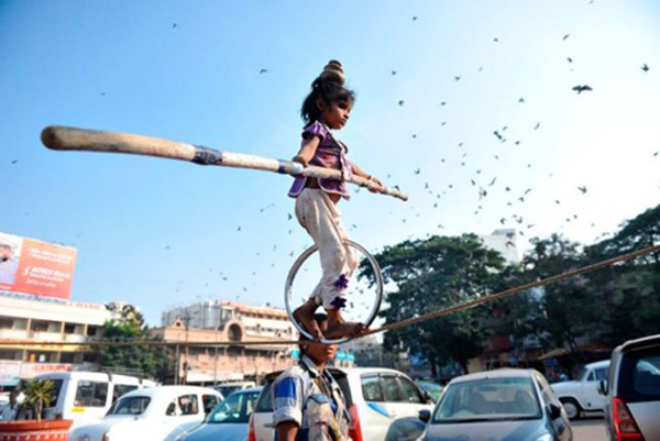 太瘋狂！盤點(diǎn)那些令人心臟驟停的重口味瞬間(組圖)