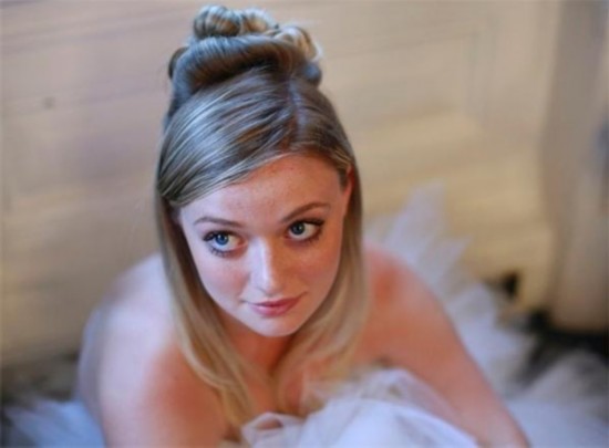 探秘女富豪招婿俱樂(lè)部 真正“白富美幼”