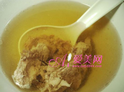 養生：電腦族用眼過度 吃什么最能滋補眼睛