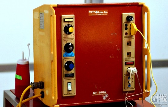 探秘國外令人觸目驚心的廉價(jià)整容