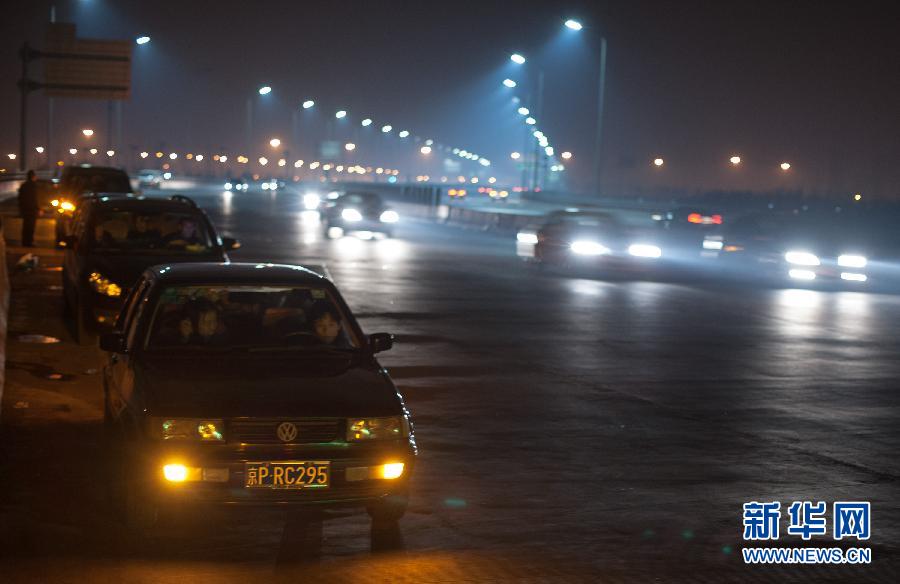 今日凌晨全國(guó)收費(fèi)公路春節(jié)小型客車免費(fèi)通行正式實(shí)施