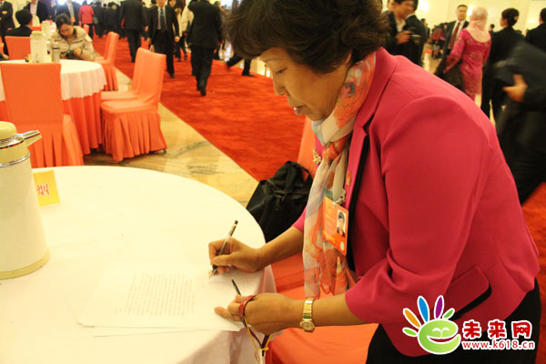 劉桂鳳代表給小學生回信：食品會越來越安全