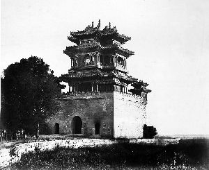 頤和園的牛尾巴斷而復(fù)續(xù) 組圖