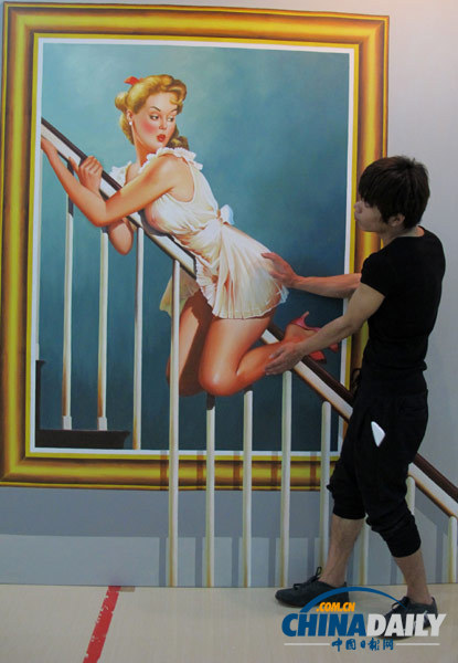 海南海口：2013國(guó)際3D魔幻世界動(dòng)漫畫展吸引眼球