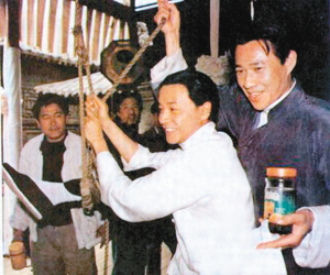 揭張國榮拍霸王別姬幕后事 為受辱女替身打抱不平