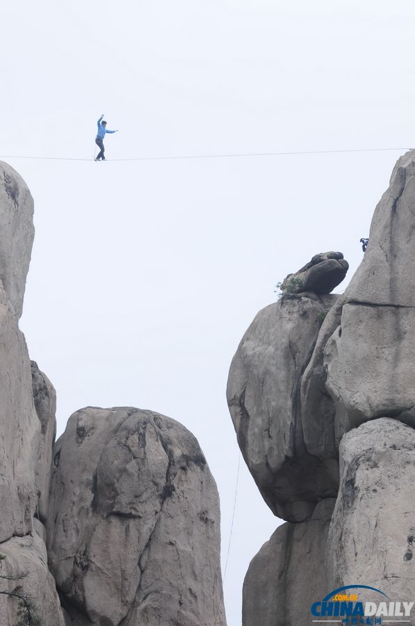 九仙山頂?shù)耐跽郀帄Z戰(zhàn)：扁帶王陳暉成功挑戰(zhàn)700米破紀錄