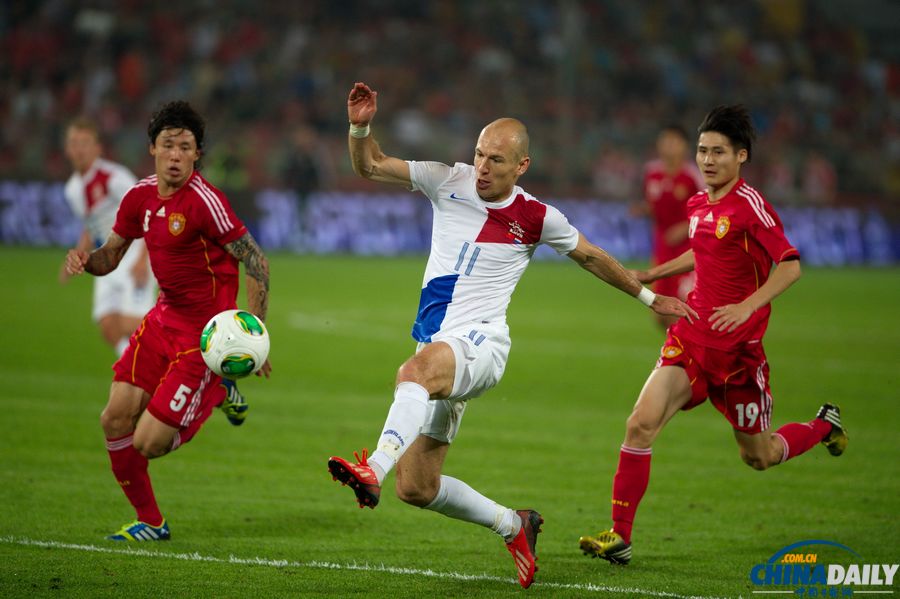 熱身賽：國足0:2不敵荷蘭