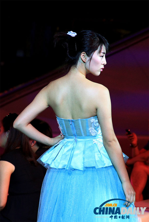 余薇薇獲得第63屆世界小姐中國區(qū)冠軍