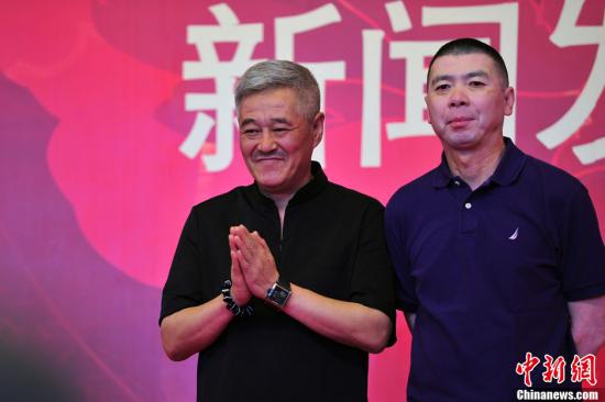 馮小剛要求馬年春晚走親民路線 將顛覆哈文炫麗風