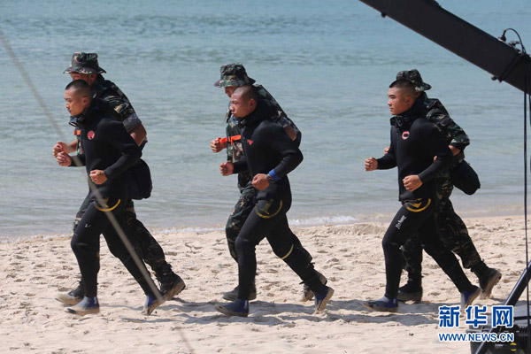 圖片實錄：全軍特種兵海上比武精彩回顧