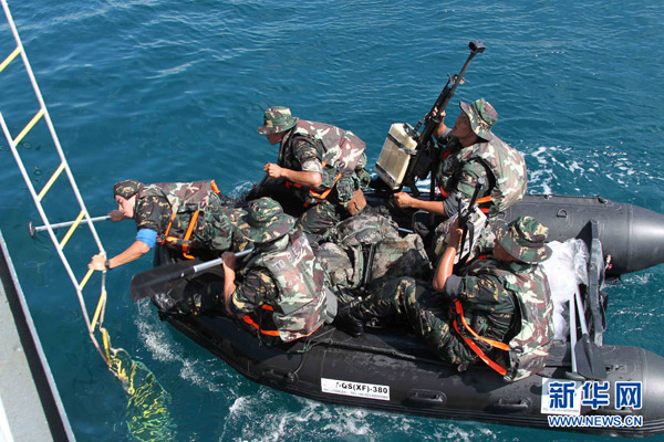 圖片實錄：全軍特種兵海上比武精彩回顧