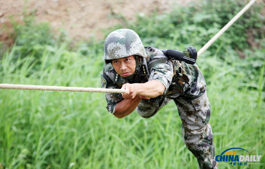 從清華大學走出來的“鐵軍”連長楚科緯