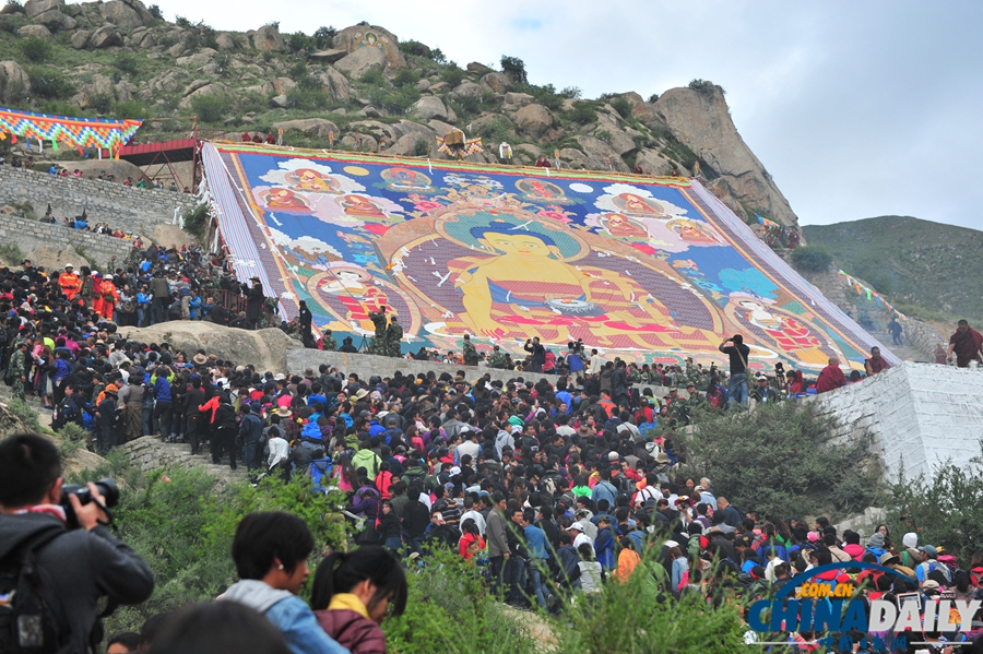 高清：拉薩雪頓節開幕 哲蚌寺展佛