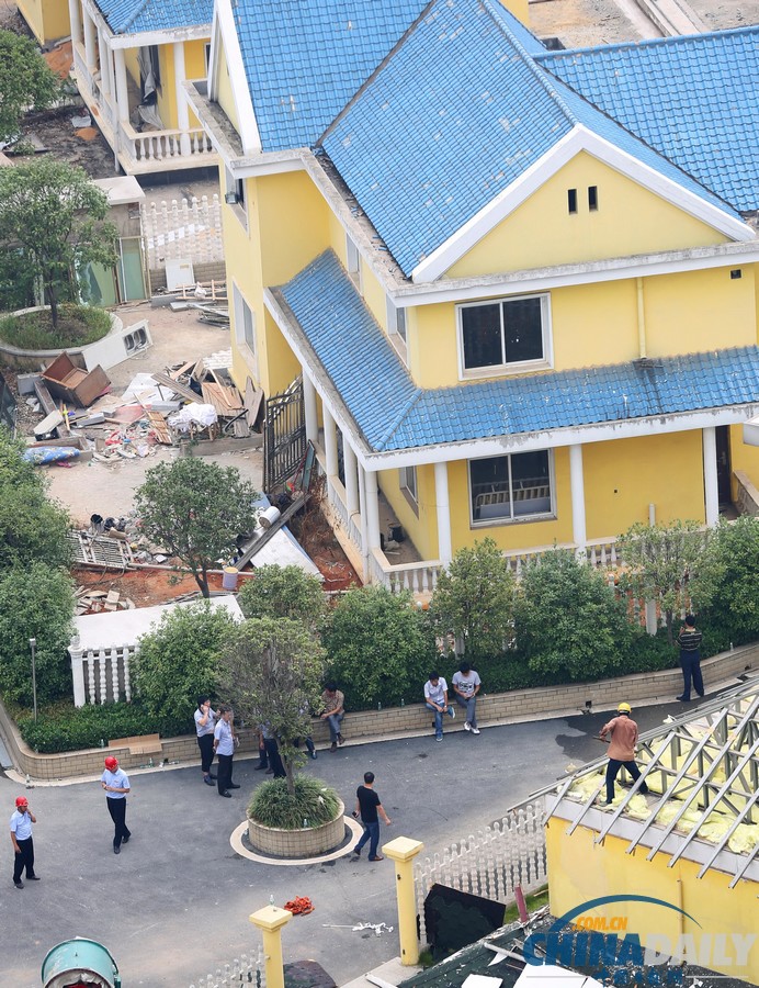 湖南衡陽(yáng)樓頂25棟違建別墅開拆