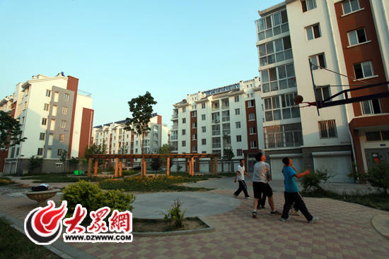 金溝子村的幸福生活:住樓全免費，每年派發600萬福利