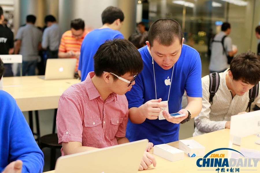 北京：蘋果iPhone新機發(fā)售