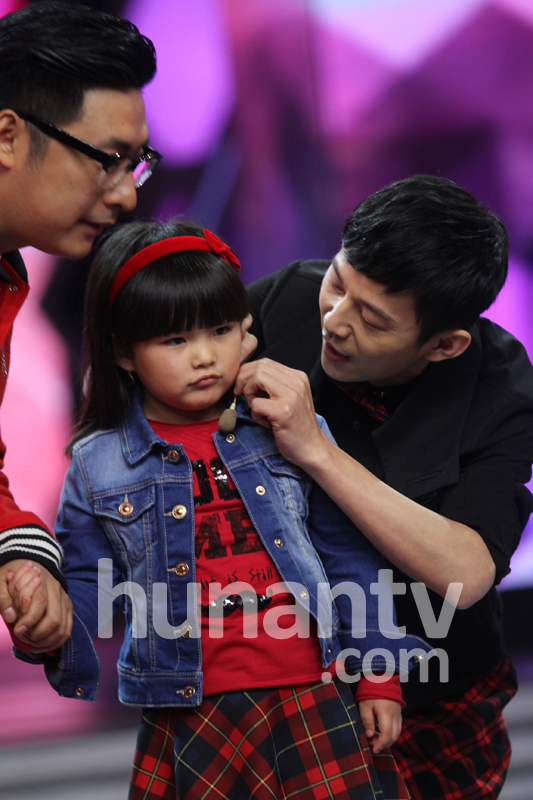 《爸爸去哪兒》萌娃鬧“大本營”