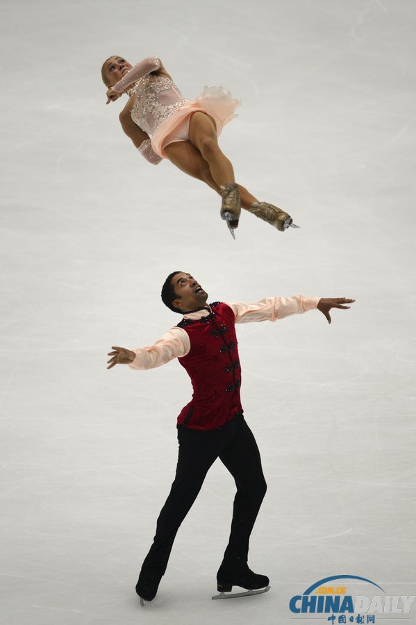 花滑中國杯：中國17歲小將閆涵折桂