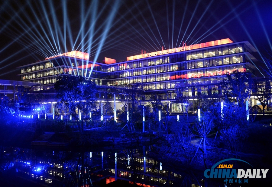 阿里巴巴挑燈夜戰“雙十一”