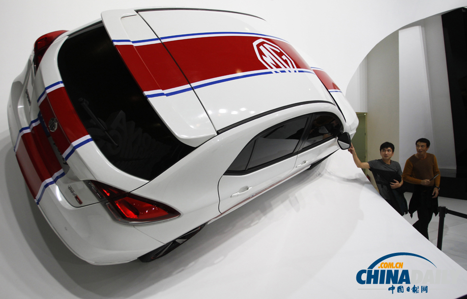 第十一屆廣州國際車展開幕 頂級車輛齊聚亮相