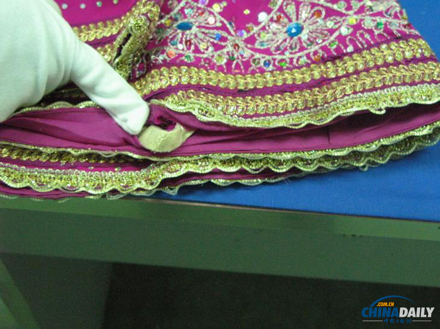 廣州海關“霹靂行動” 打掉7團伙繳毒106公斤