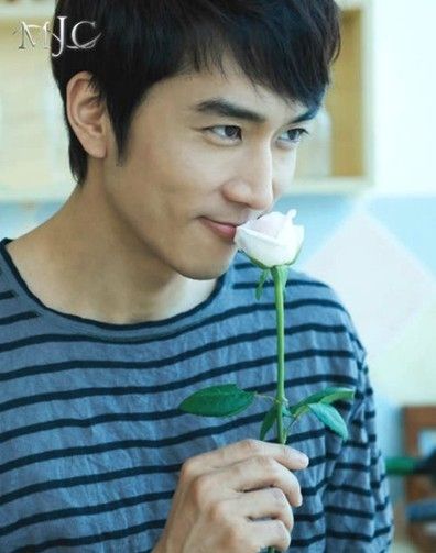 丹東男孩因美貌走紅韓國　盤點嬌媚的花樣美男