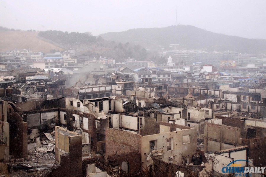 實(shí)拍香格里拉獨(dú)克宗古城災(zāi)后一片廢墟