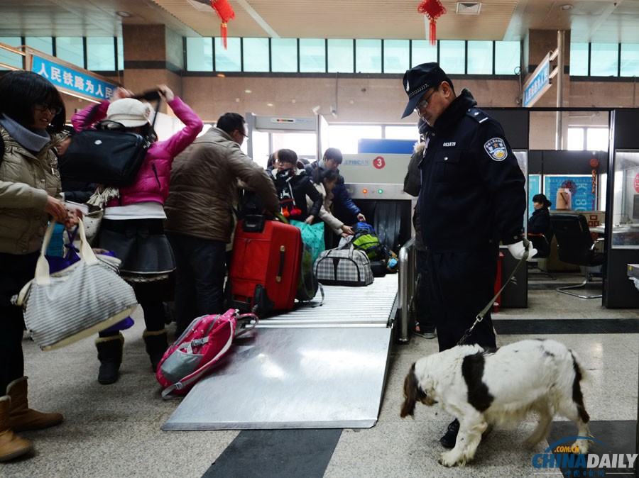 2014年春運拉開大幕 客運量將達到36.23億人次