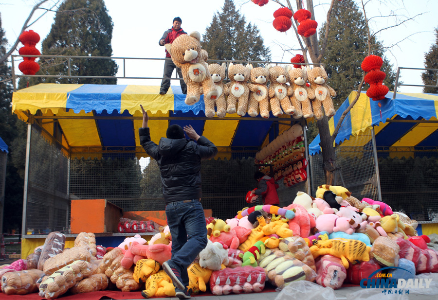 北京地壇廟會除夕迎客主打節儉風