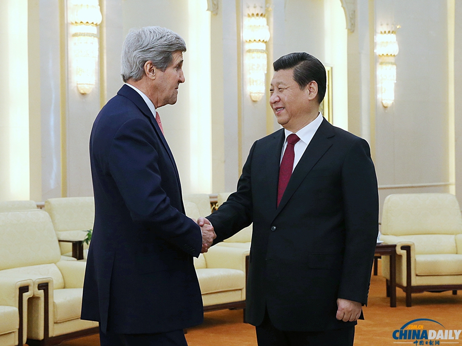國(guó)家主席習(xí)近平會(huì)見(jiàn)美國(guó)國(guó)務(wù)卿約翰·克里