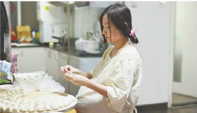 廈大畢業(yè)生拍《懷孕日記》躥紅 妻子生下龍鳳胎