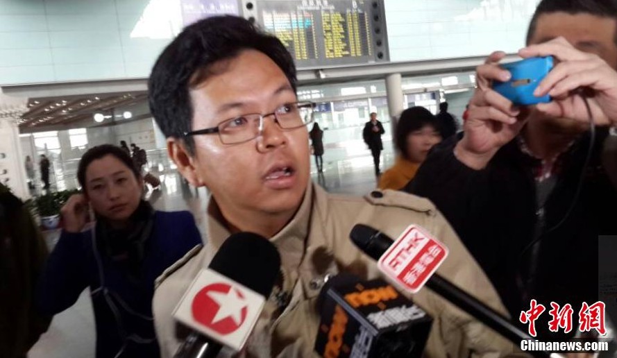 馬來西亞載154名中國人航班失聯 機場家人焦急等待