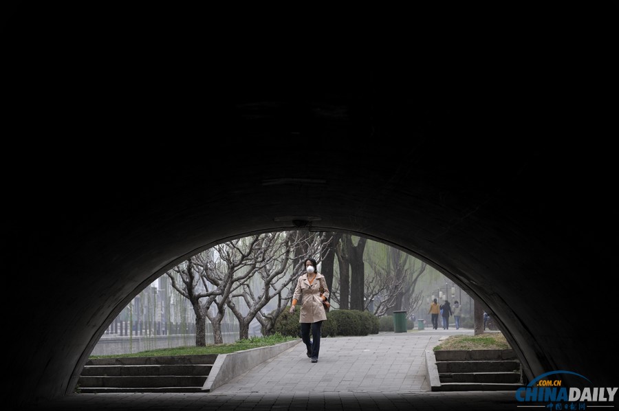 北京霧霾黃色預(yù)警持續(xù)