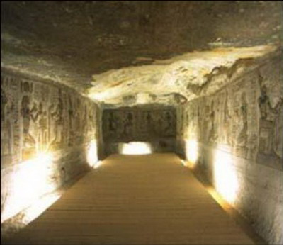 那些發生在古埃及金字塔中的奇異事件！